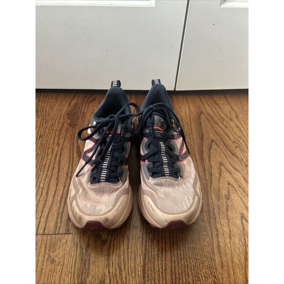 New Balance Womens Size 8.5 Dynasoft Nitrel V4 Trail Running Shoe WTNTRCP4 - Picture 2 of 5